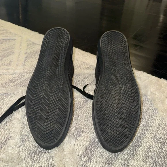 Burberry Black Leather Men's Sneakers - Picture 4 of 6